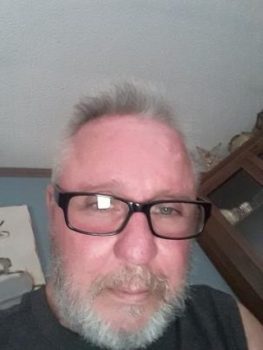 Retraité cherche belle rencontre avec dame sur Nantes
