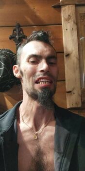 Mec Rock n roll pour rencontre sans prise de tête sur Annecy